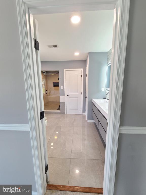 9423 RESERVOIR RD, FREDERICKSBURG, Virginia 22407, 4 Bedrooms Bedrooms, ,3 BathroomsBathrooms,Residential,9423 RESERVOIR RD,VASP2033612 MLS # VASP2033612