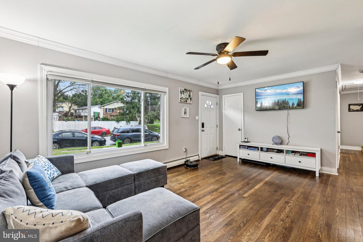13616 KERRYDALE RD, WOODBRIDGE, Virginia 22193, 5 Bedrooms Bedrooms, ,2 BathroomsBathrooms,Residential,For sale,13616 KERRYDALE RD,VAPW2095452 MLS # VAPW2095452