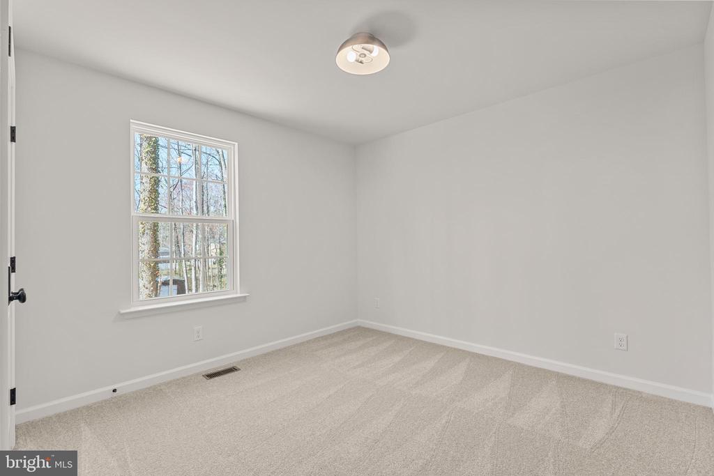 529 ST MARYS AVE, MINERAL, Virginia 23117, 5 Bedrooms Bedrooms, ,3 BathroomsBathrooms,Residential,529 ST MARYS AVE,VALA2007996 MLS # VALA2007996