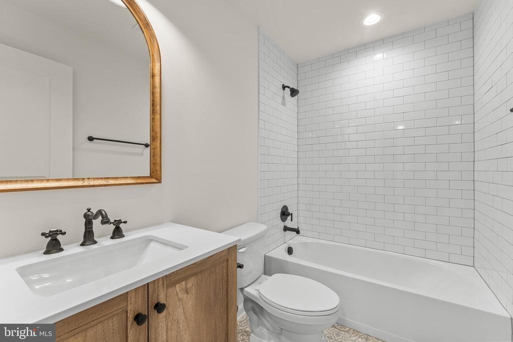 529 ST MARYS AVE, MINERAL, Virginia 23117, 5 Bedrooms Bedrooms, ,3 BathroomsBathrooms,Residential,529 ST MARYS AVE,VALA2007996 MLS # VALA2007996