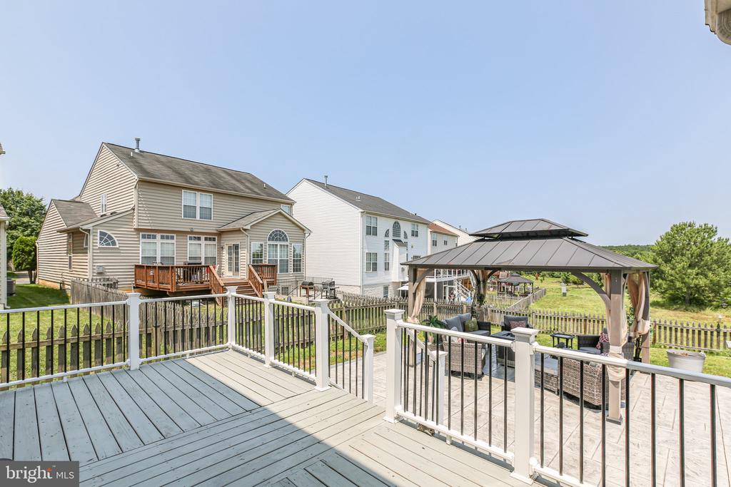 5233 WINDBREAK DR, FREDERICKSBURG, Virginia 22407, 4 Bedrooms Bedrooms, ,2 BathroomsBathrooms,Residential,5233 WINDBREAK DR,VASP2033776 MLS # VASP2033776