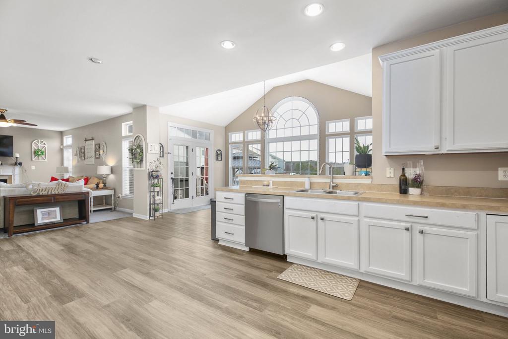 5233 WINDBREAK DR, FREDERICKSBURG, Virginia 22407, 4 Bedrooms Bedrooms, ,2 BathroomsBathrooms,Residential,5233 WINDBREAK DR,VASP2033776 MLS # VASP2033776