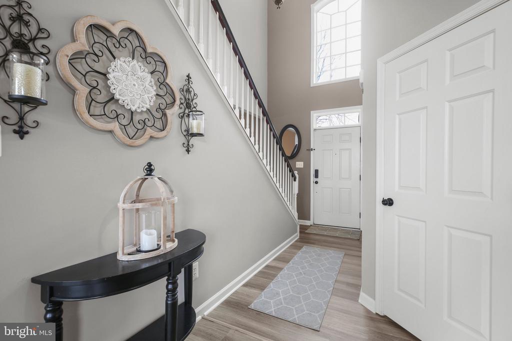 5233 WINDBREAK DR, FREDERICKSBURG, Virginia 22407, 4 Bedrooms Bedrooms, ,2 BathroomsBathrooms,Residential,5233 WINDBREAK DR,VASP2033776 MLS # VASP2033776