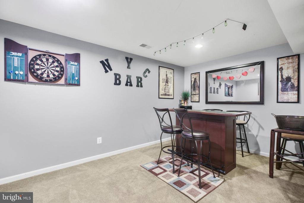 5233 WINDBREAK DR, FREDERICKSBURG, Virginia 22407, 4 Bedrooms Bedrooms, ,2 BathroomsBathrooms,Residential,5233 WINDBREAK DR,VASP2033776 MLS # VASP2033776