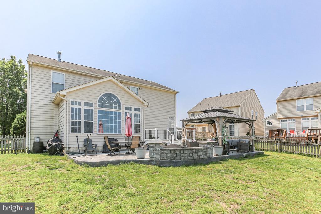 5233 WINDBREAK DR, FREDERICKSBURG, Virginia 22407, 4 Bedrooms Bedrooms, ,2 BathroomsBathrooms,Residential,5233 WINDBREAK DR,VASP2033776 MLS # VASP2033776
