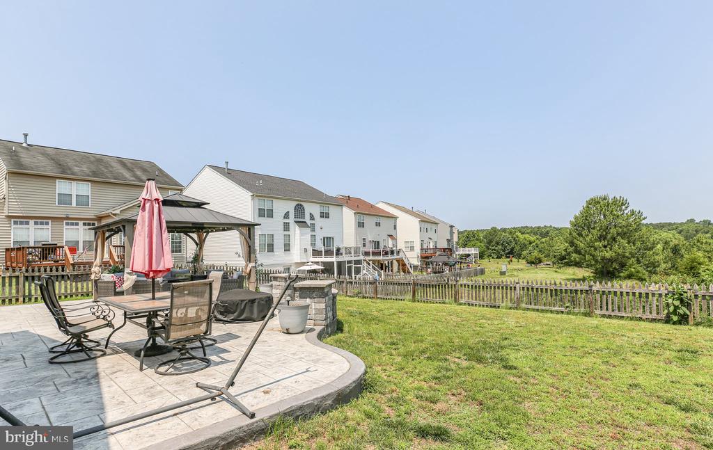 5233 WINDBREAK DR, FREDERICKSBURG, Virginia 22407, 4 Bedrooms Bedrooms, ,2 BathroomsBathrooms,Residential,5233 WINDBREAK DR,VASP2033776 MLS # VASP2033776