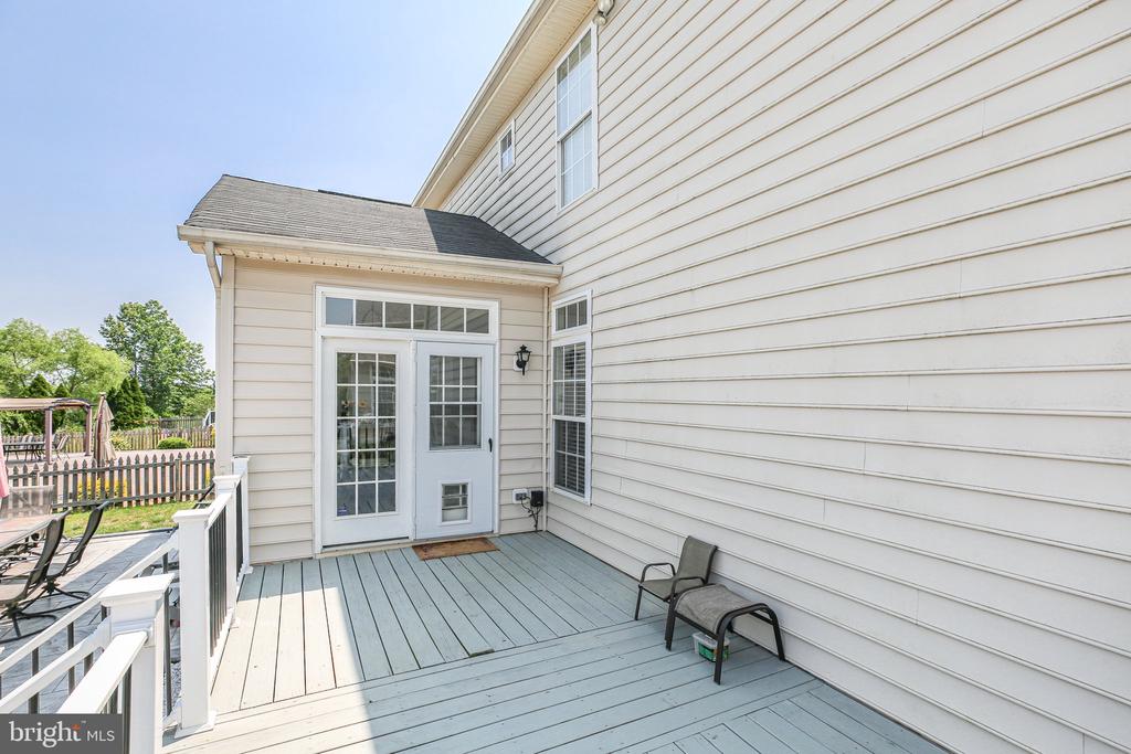 5233 WINDBREAK DR, FREDERICKSBURG, Virginia 22407, 4 Bedrooms Bedrooms, ,2 BathroomsBathrooms,Residential,5233 WINDBREAK DR,VASP2033776 MLS # VASP2033776