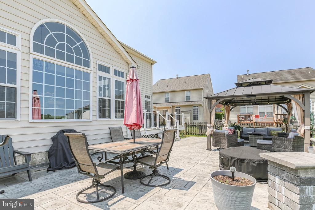 5233 WINDBREAK DR, FREDERICKSBURG, Virginia 22407, 4 Bedrooms Bedrooms, ,2 BathroomsBathrooms,Residential,5233 WINDBREAK DR,VASP2033776 MLS # VASP2033776