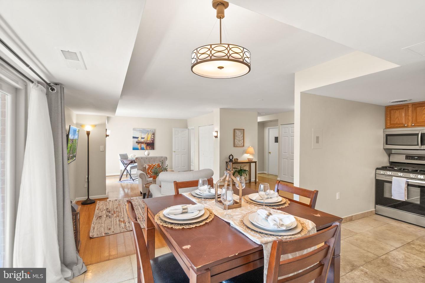 5250 VALLEY FORGE DR #108, ALEXANDRIA, Virginia 22304, 2 Bedrooms Bedrooms, ,2 BathroomsBathrooms,Residential,For sale,5250 VALLEY FORGE DR #108,VAAX2045672 MLS # VAAX2045672