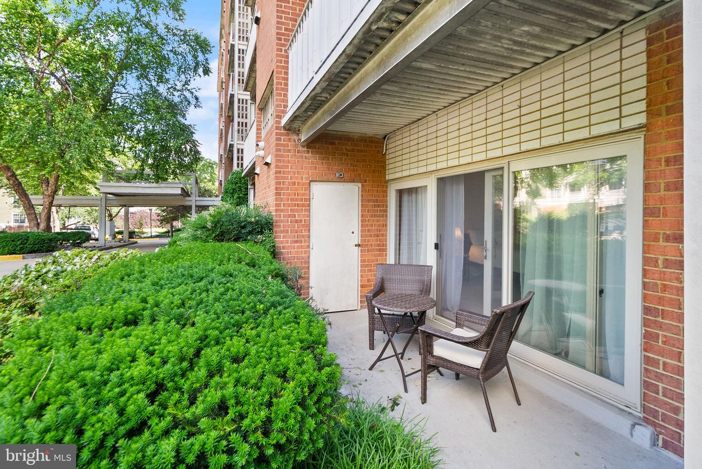 5250 VALLEY FORGE DR #108, ALEXANDRIA, Virginia 22304, 2 Bedrooms Bedrooms, ,2 BathroomsBathrooms,Residential,For sale,5250 VALLEY FORGE DR #108,VAAX2045672 MLS # VAAX2045672