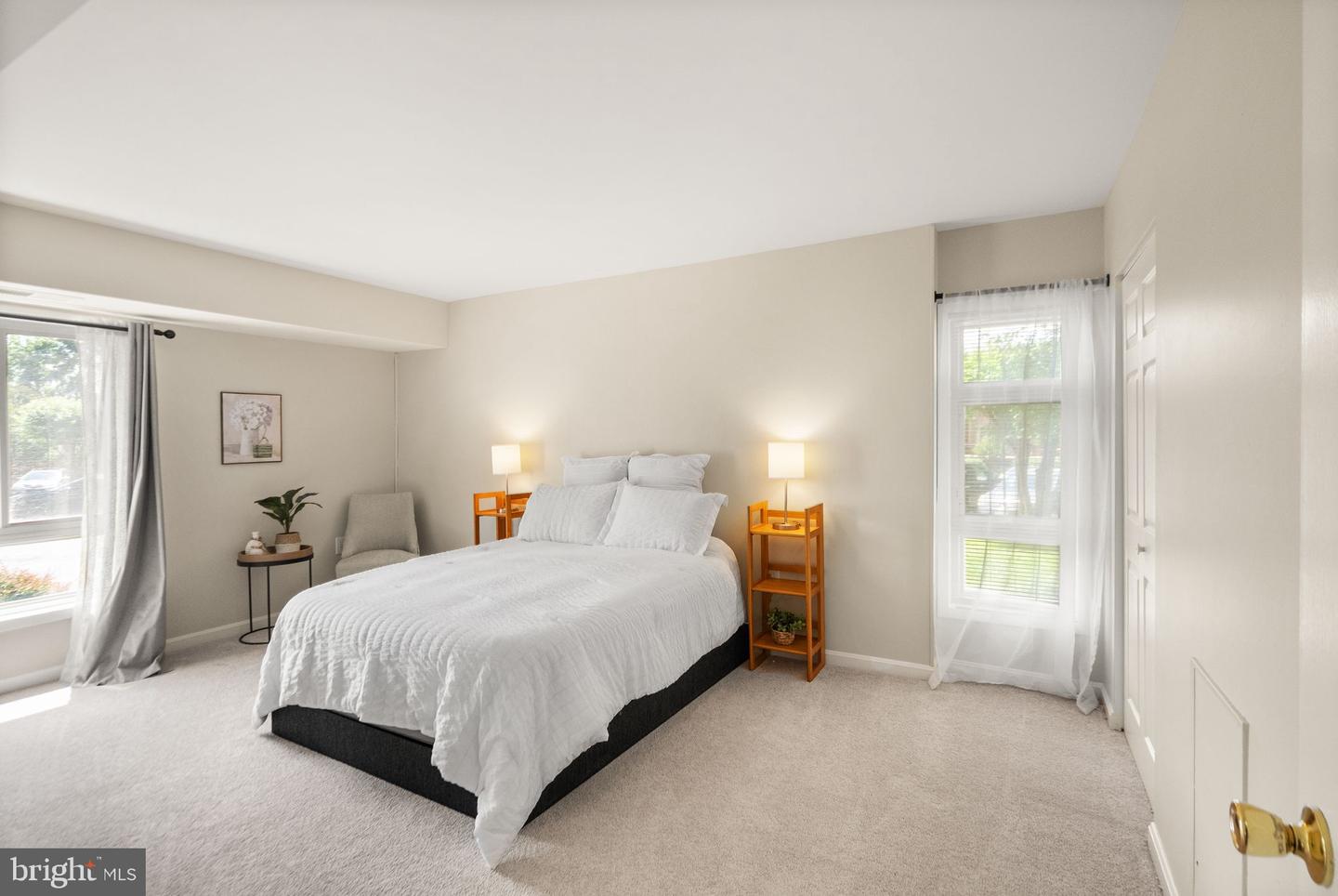 5250 VALLEY FORGE DR #108, ALEXANDRIA, Virginia 22304, 2 Bedrooms Bedrooms, ,2 BathroomsBathrooms,Residential,For sale,5250 VALLEY FORGE DR #108,VAAX2045672 MLS # VAAX2045672