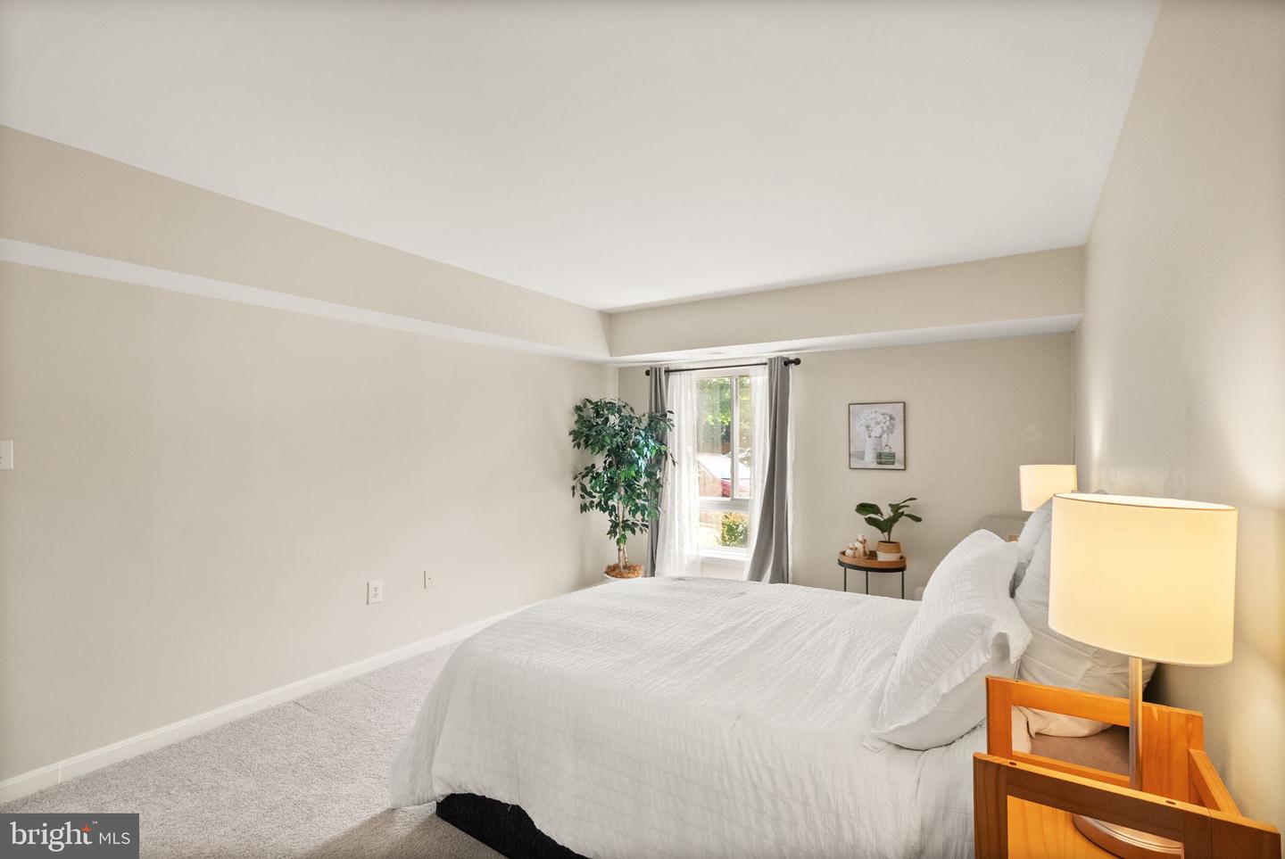 5250 VALLEY FORGE DR #108, ALEXANDRIA, Virginia 22304, 2 Bedrooms Bedrooms, ,2 BathroomsBathrooms,Residential,For sale,5250 VALLEY FORGE DR #108,VAAX2045672 MLS # VAAX2045672