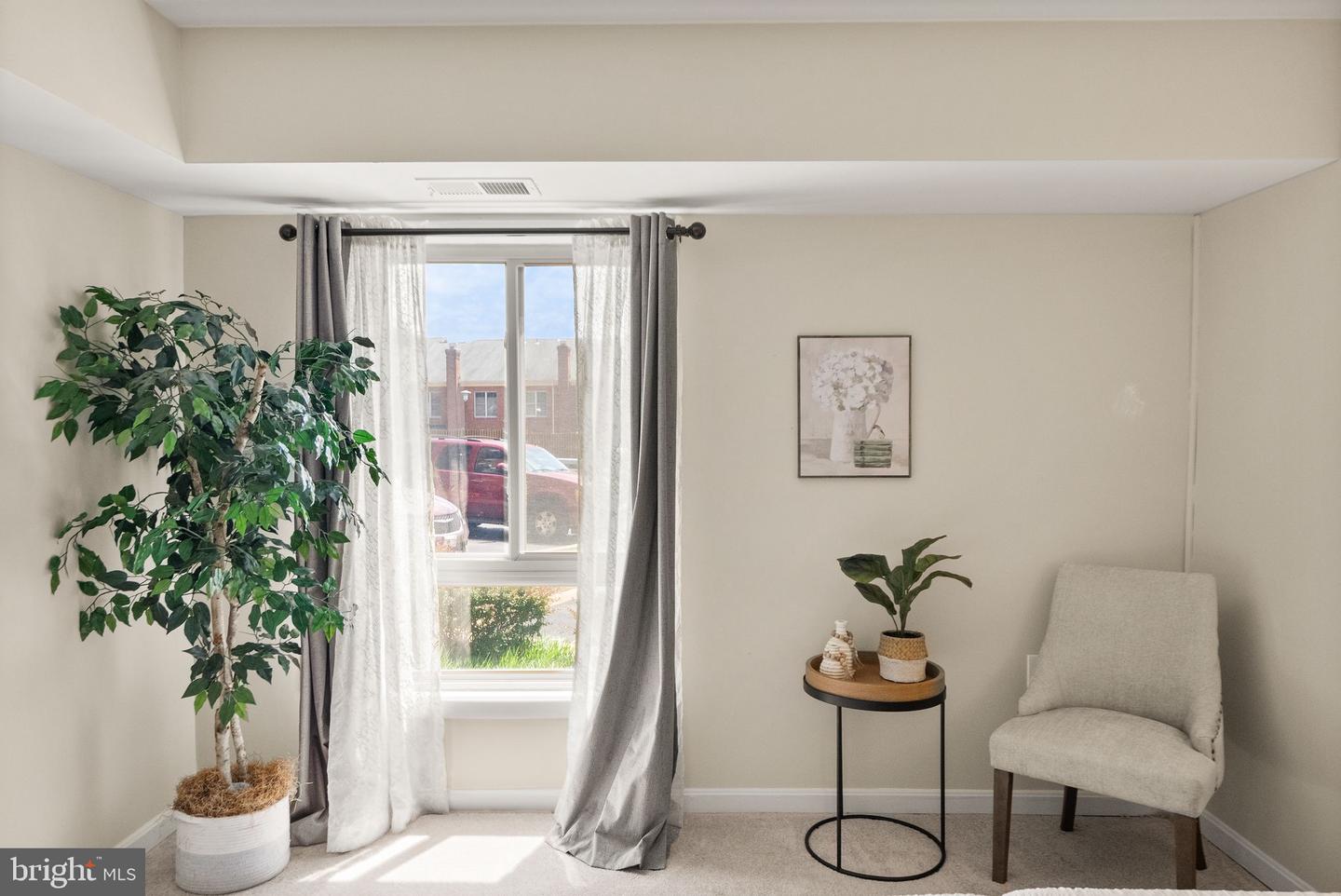 5250 VALLEY FORGE DR #108, ALEXANDRIA, Virginia 22304, 2 Bedrooms Bedrooms, ,2 BathroomsBathrooms,Residential,For sale,5250 VALLEY FORGE DR #108,VAAX2045672 MLS # VAAX2045672