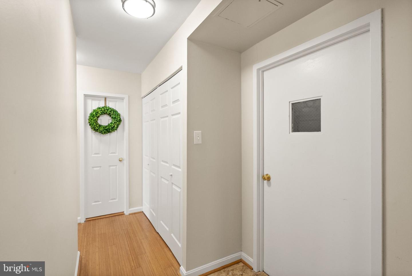 5250 VALLEY FORGE DR #108, ALEXANDRIA, Virginia 22304, 2 Bedrooms Bedrooms, ,2 BathroomsBathrooms,Residential,For sale,5250 VALLEY FORGE DR #108,VAAX2045672 MLS # VAAX2045672