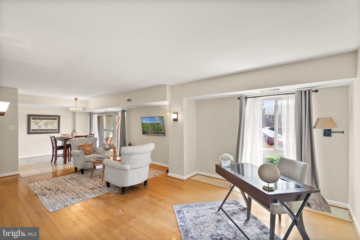 5250 VALLEY FORGE DR #108, ALEXANDRIA, Virginia 22304, 2 Bedrooms Bedrooms, ,2 BathroomsBathrooms,Residential,For sale,5250 VALLEY FORGE DR #108,VAAX2045672 MLS # VAAX2045672