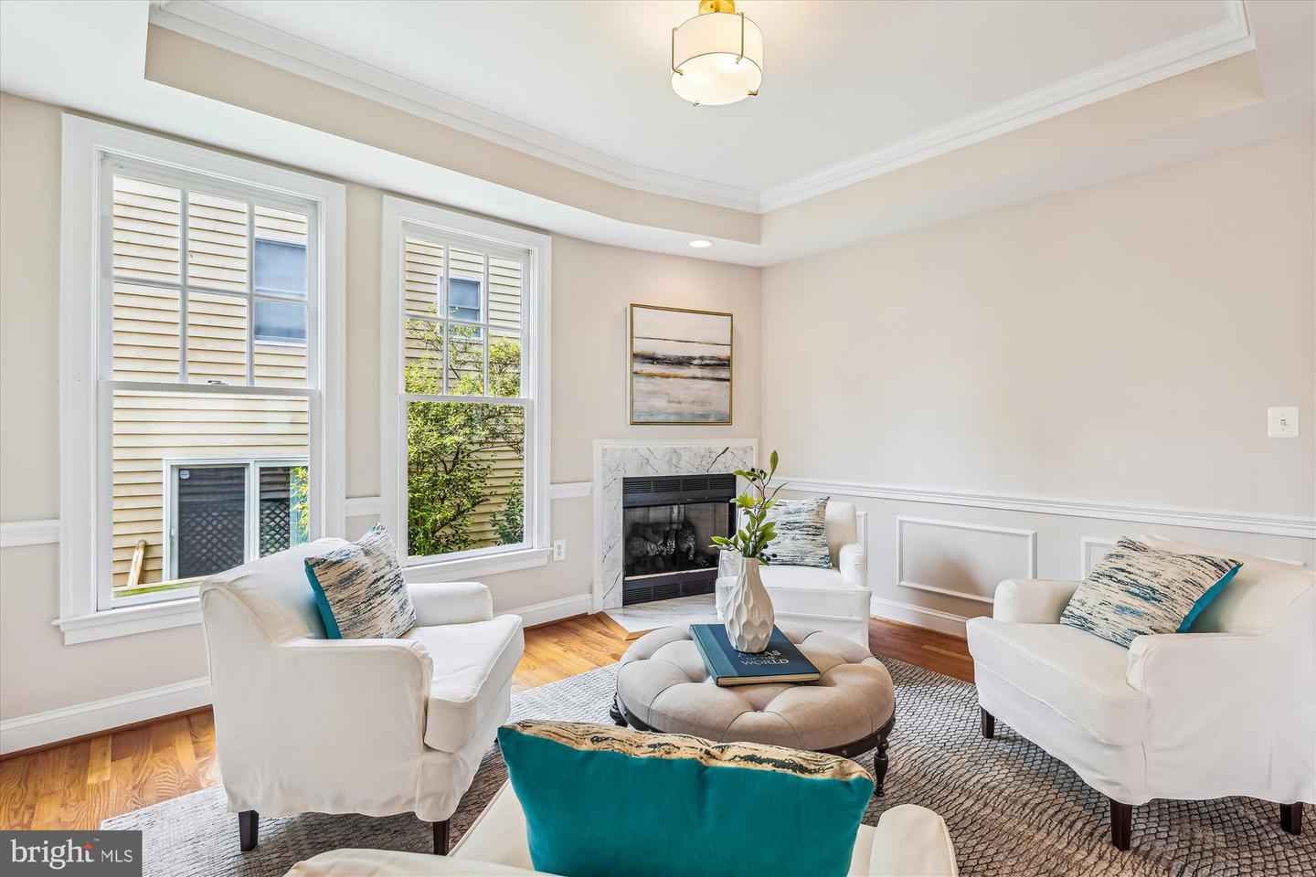 2227 N ALBEMARLE ST, ARLINGTON, Virginia 22207, 4 Bedrooms Bedrooms, ,3 BathroomsBathrooms,Residential,For sale,2227 N ALBEMARLE ST,VAAR2058136 MLS # VAAR2058136