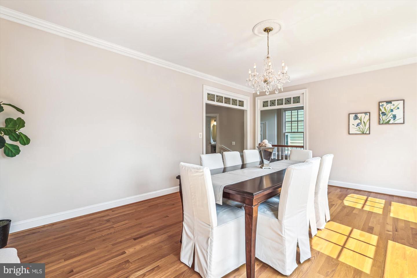 2227 N ALBEMARLE ST, ARLINGTON, Virginia 22207, 4 Bedrooms Bedrooms, ,3 BathroomsBathrooms,Residential,For sale,2227 N ALBEMARLE ST,VAAR2058136 MLS # VAAR2058136