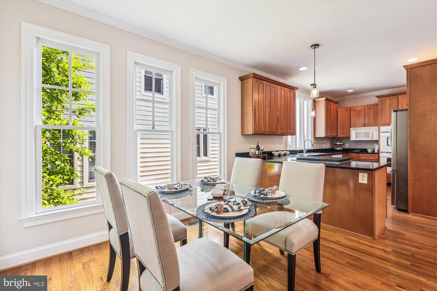 2227 N ALBEMARLE ST, ARLINGTON, Virginia 22207, 4 Bedrooms Bedrooms, ,3 BathroomsBathrooms,Residential,For sale,2227 N ALBEMARLE ST,VAAR2058136 MLS # VAAR2058136