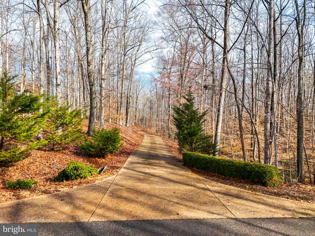 87 E RIVER BEND RD, FREDERICKSBURG, Virginia 22407, 4 Bedrooms Bedrooms, ,3 BathroomsBathrooms,Residential,87 E RIVER BEND RD,VASP2033798 MLS # VASP2033798