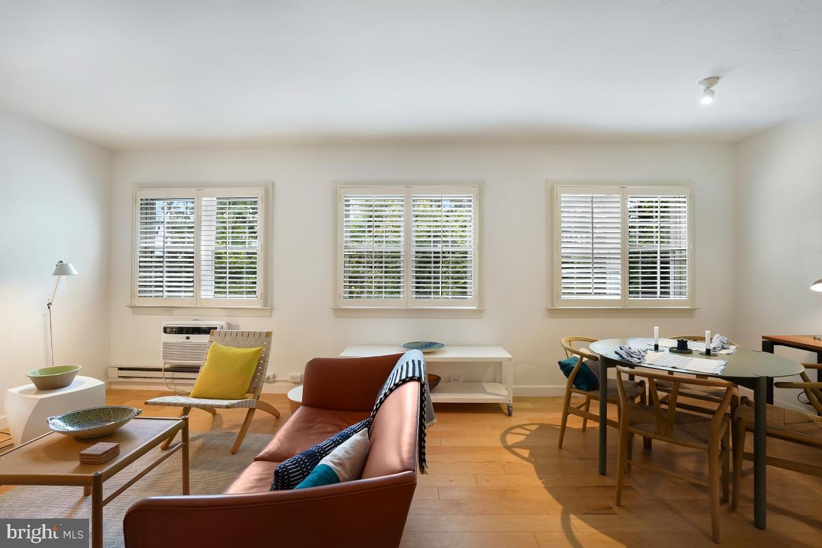 3503 MARTHA CUSTIS DR, ALEXANDRIA, Virginia 22302, 1 Bedroom Bedrooms, ,1 BathroomBathrooms,Residential,For sale,3503 MARTHA CUSTIS DR,VAAX2045698 MLS # VAAX2045698