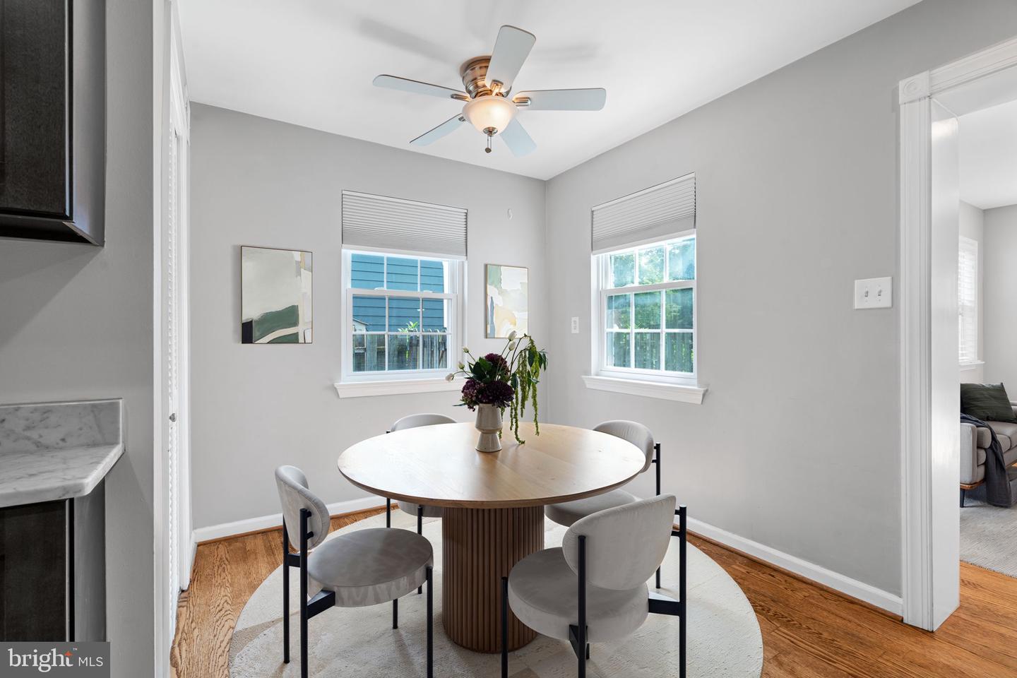 1804 S NELSON ST, ARLINGTON, Virginia 22204, 2 Bedrooms Bedrooms, ,2 BathroomsBathrooms,Residential,For sale,1804 S NELSON ST,VAAR2058228 MLS # VAAR2058228
