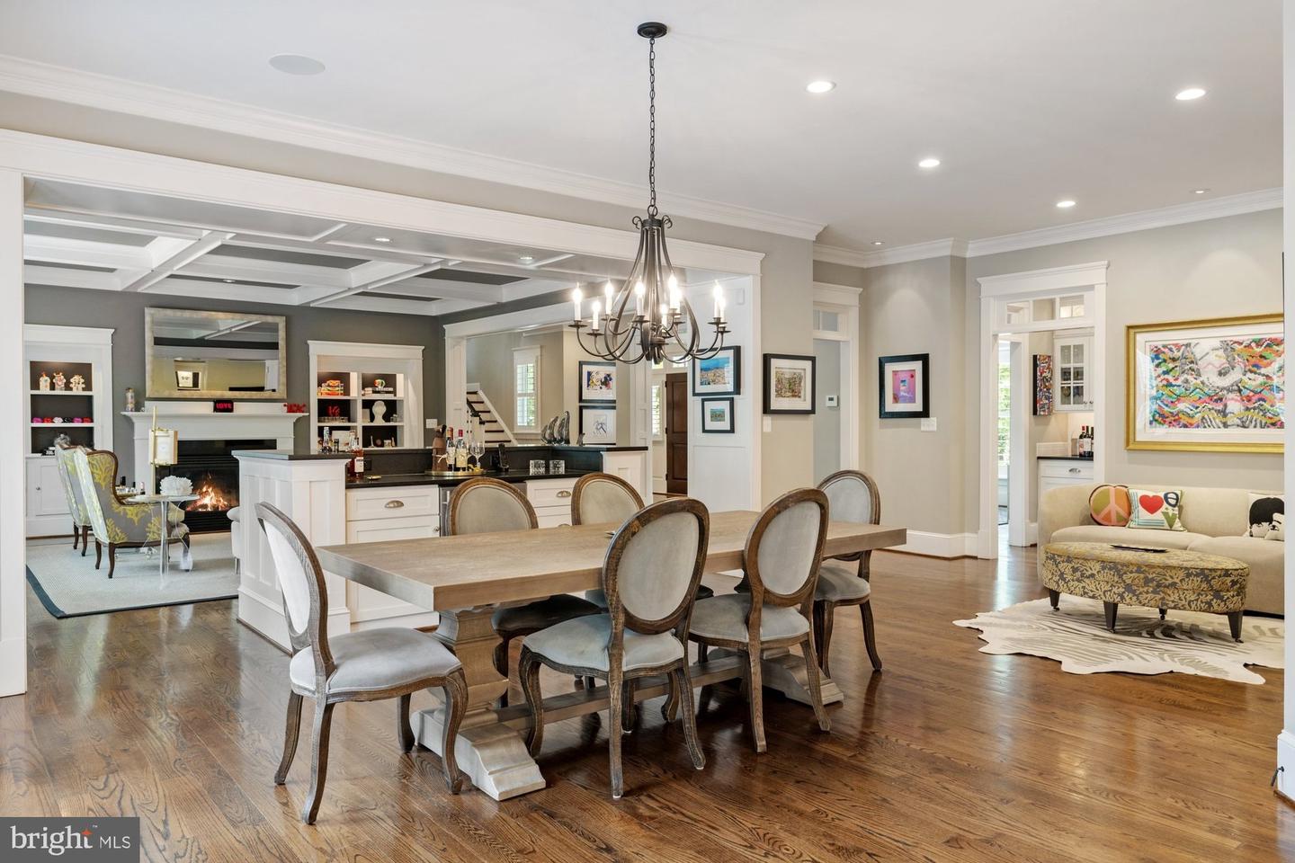 900 PARK ST SE, VIENNA, Virginia 22180, 5 Bedrooms Bedrooms, ,5 BathroomsBathrooms,Residential,For sale,900 PARK ST SE,VAFX2243076 MLS # VAFX2243076