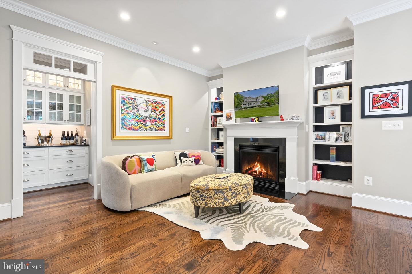 900 PARK ST SE, VIENNA, Virginia 22180, 5 Bedrooms Bedrooms, ,5 BathroomsBathrooms,Residential,For sale,900 PARK ST SE,VAFX2243076 MLS # VAFX2243076
