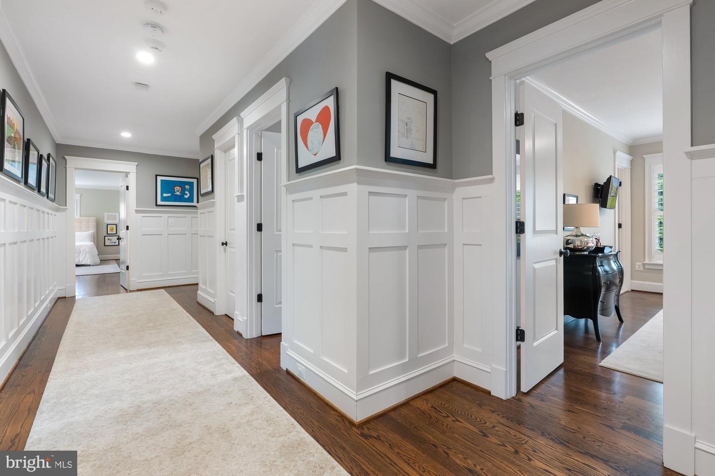 900 PARK ST SE, VIENNA, Virginia 22180, 5 Bedrooms Bedrooms, ,5 BathroomsBathrooms,Residential,For sale,900 PARK ST SE,VAFX2243076 MLS # VAFX2243076