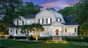 900 PARK ST SE, VIENNA, Virginia 22180, 5 Bedrooms Bedrooms, ,5 BathroomsBathrooms,Residential,For sale,900 PARK ST SE,VAFX2243076 MLS # VAFX2243076