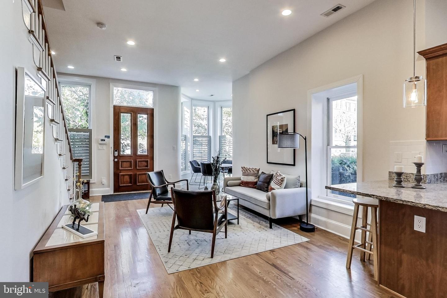 251 8TH ST NE, WASHINGTON, District Of Columbia 20002, 6 Bedrooms Bedrooms, ,6 BathroomsBathrooms,Residential,For sale,251 8TH ST NE,DCDC2202406 MLS # DCDC2202406