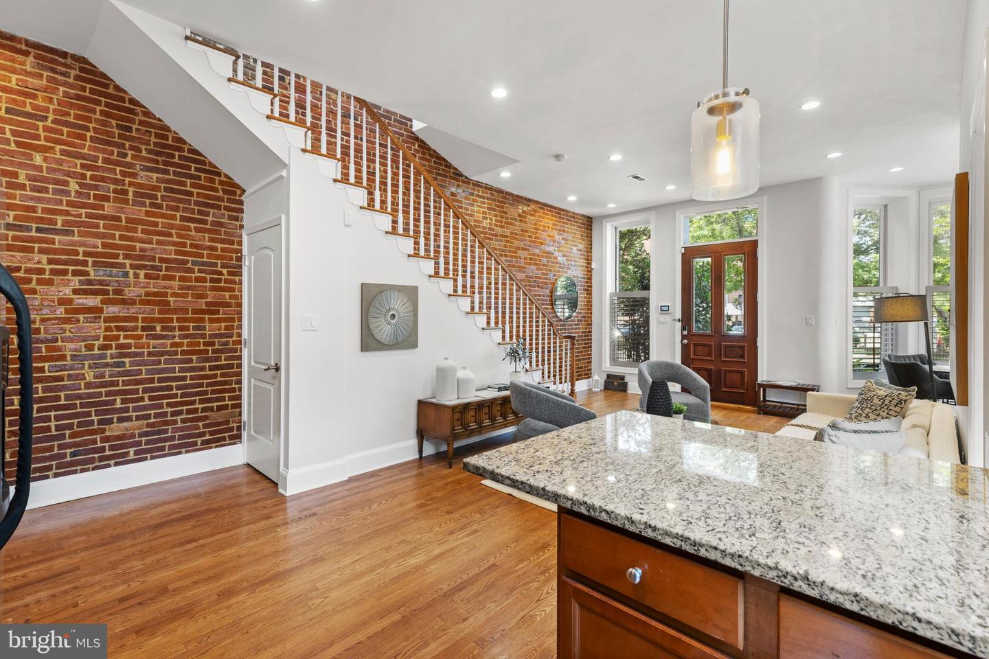 251 8TH ST NE, WASHINGTON, District Of Columbia 20002, 6 Bedrooms Bedrooms, ,6 BathroomsBathrooms,Residential,For sale,251 8TH ST NE,DCDC2202406 MLS # DCDC2202406