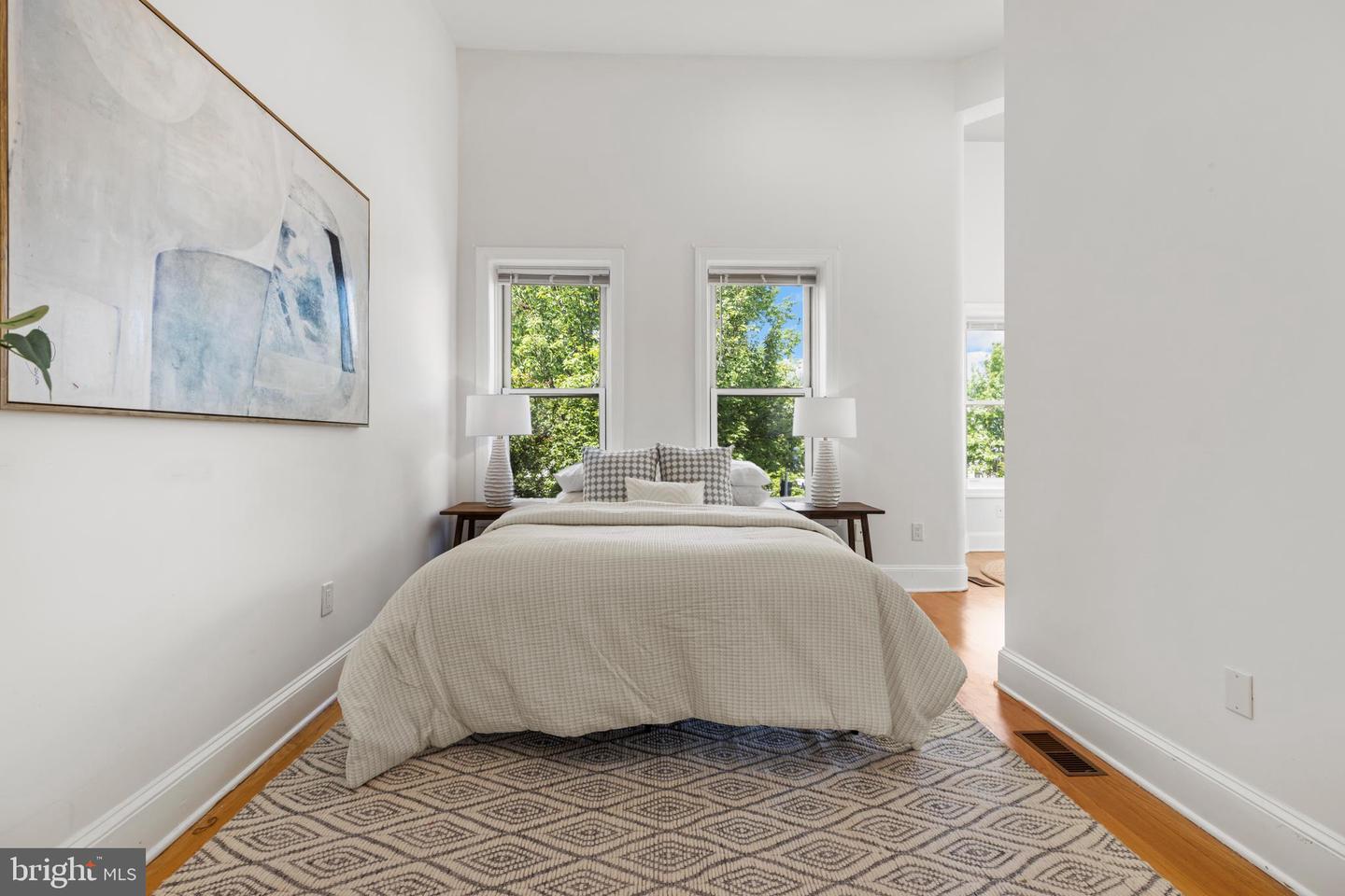 251 8TH ST NE, WASHINGTON, District Of Columbia 20002, 6 Bedrooms Bedrooms, ,6 BathroomsBathrooms,Residential,For sale,251 8TH ST NE,DCDC2202406 MLS # DCDC2202406