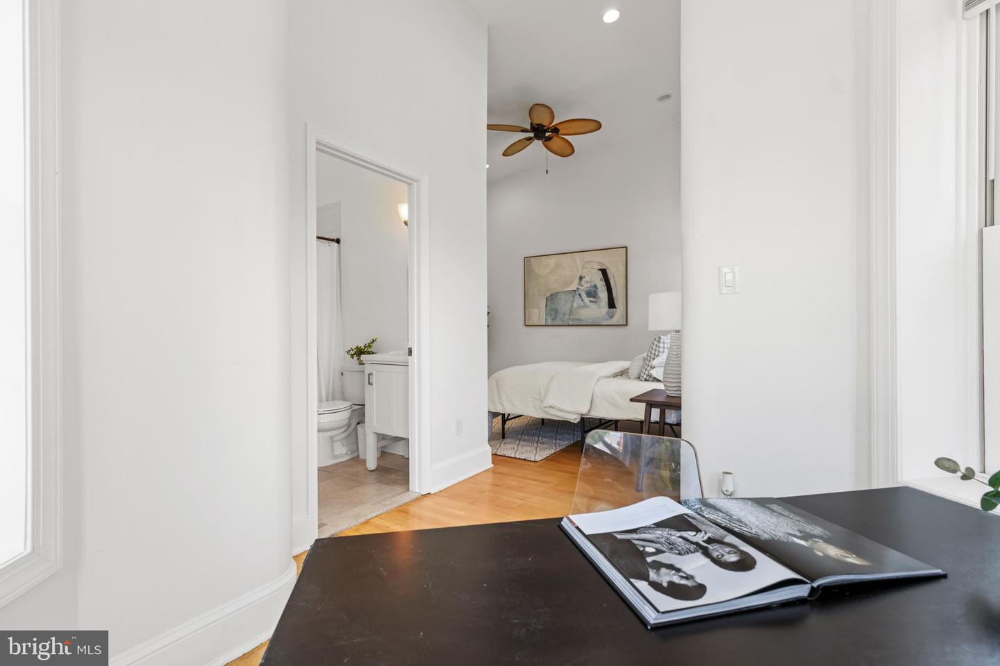 251 8TH ST NE, WASHINGTON, District Of Columbia 20002, 6 Bedrooms Bedrooms, ,6 BathroomsBathrooms,Residential,For sale,251 8TH ST NE,DCDC2202406 MLS # DCDC2202406