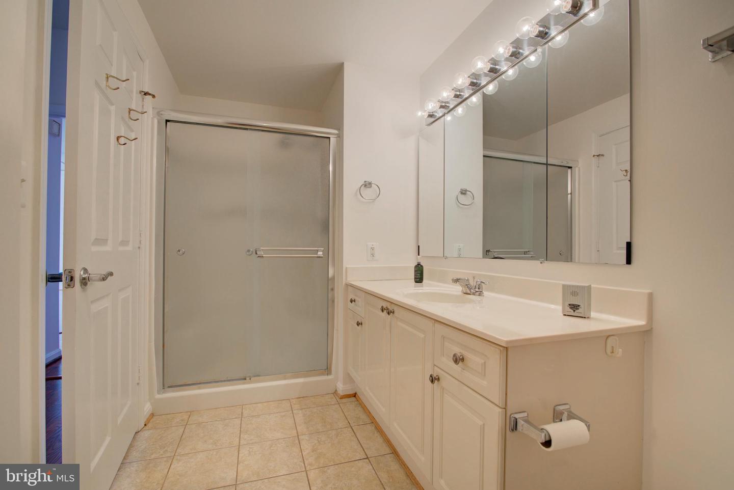 19365 CYPRESS RIDGE TER #401, LEESBURG, Virginia 20176, 3 Bedrooms Bedrooms, ,2 BathroomsBathrooms,Residential,For sale,19365 CYPRESS RIDGE TER #401,VALO2097790 MLS # VALO2097790