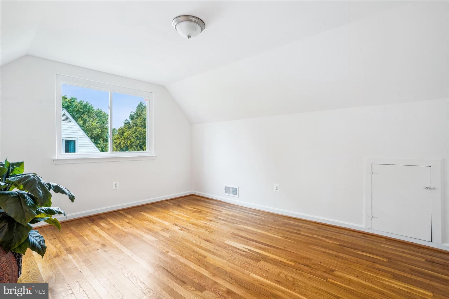 5420 EASTBOURNE DR, SPRINGFIELD, Virginia 22151, 5 Bedrooms Bedrooms, ,2 BathroomsBathrooms,Residential,For sale,5420 EASTBOURNE DR,VAFX2243196 MLS # VAFX2243196