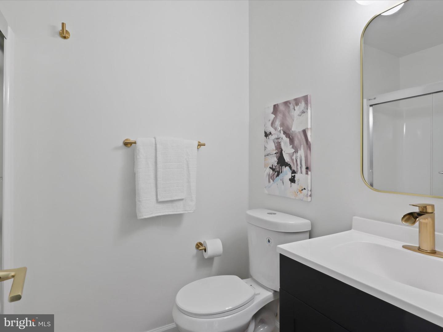 1544 HIDDENBROOK DR, HERNDON, Virginia 20170, 3 Bedrooms Bedrooms, ,2 BathroomsBathrooms,Residential,For sale,1544 HIDDENBROOK DR,VAFX2243372 MLS # VAFX2243372