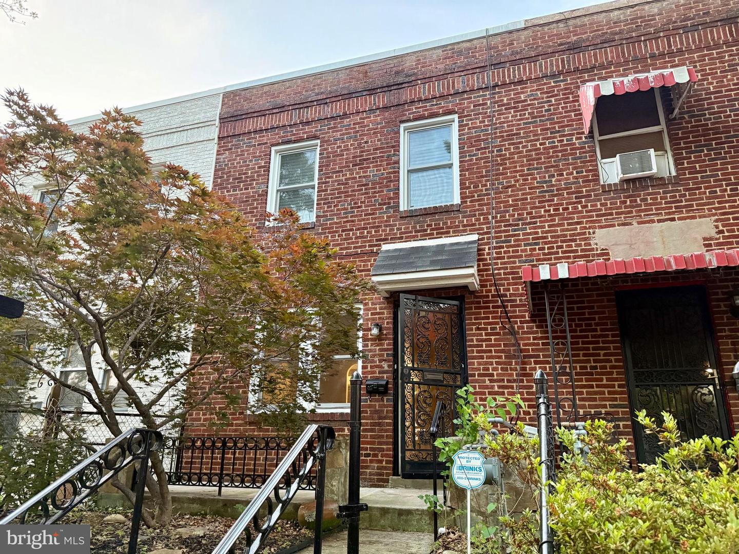 3344 CLAY PL NE, WASHINGTON, District Of Columbia 20019, 2 Bedrooms Bedrooms, ,1 BathroomBathrooms,Residential,For sale,3344 CLAY PL NE,DCDC2202648 MLS # DCDC2202648