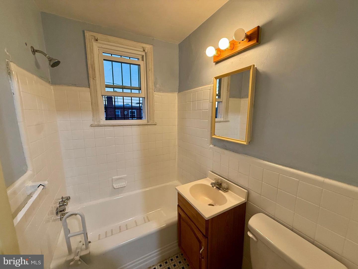 3344 CLAY PL NE, WASHINGTON, District Of Columbia 20019, 2 Bedrooms Bedrooms, ,1 BathroomBathrooms,Residential,For sale,3344 CLAY PL NE,DCDC2202648 MLS # DCDC2202648
