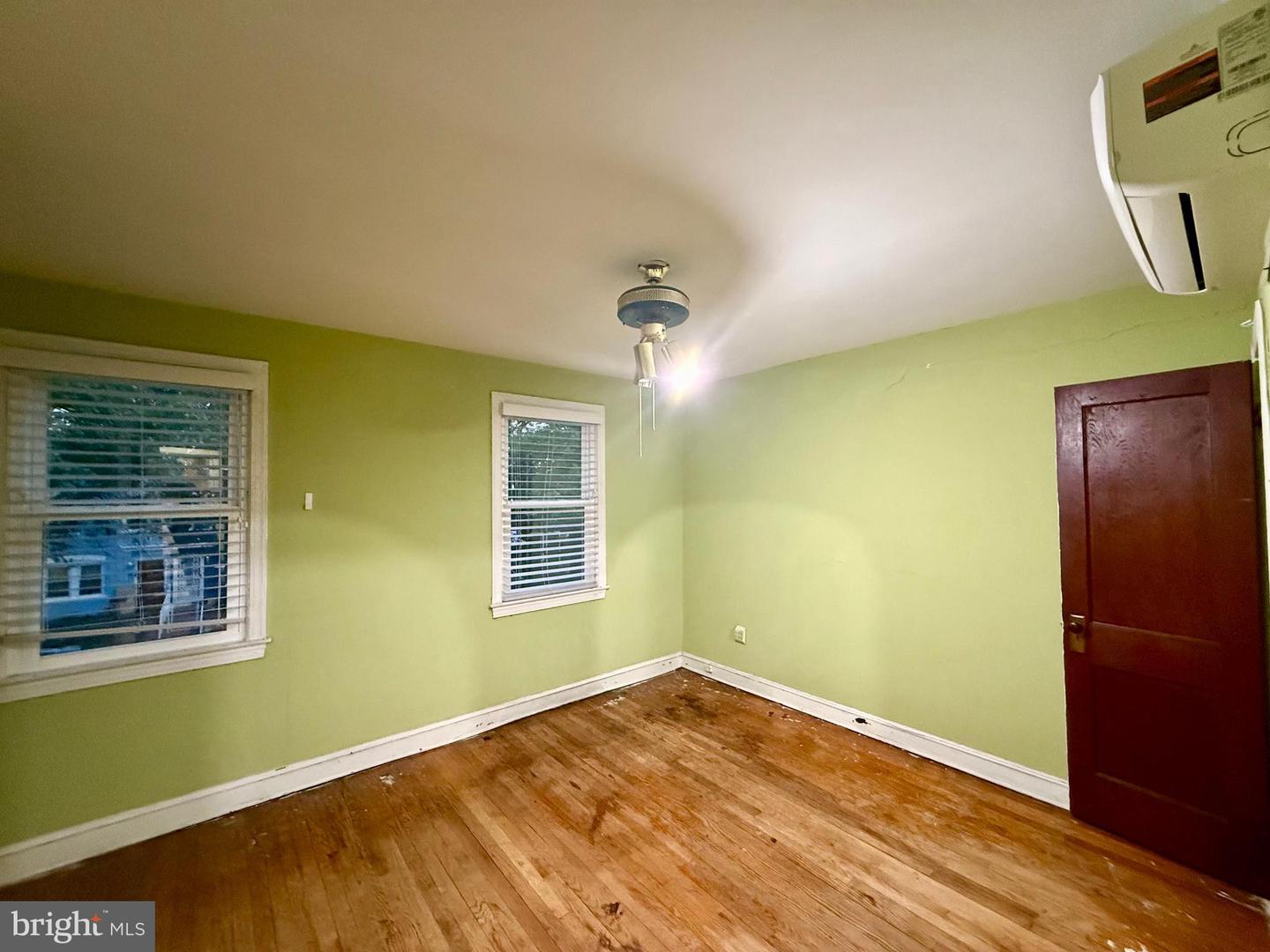 3344 CLAY PL NE, WASHINGTON, District Of Columbia 20019, 2 Bedrooms Bedrooms, ,1 BathroomBathrooms,Residential,For sale,3344 CLAY PL NE,DCDC2202648 MLS # DCDC2202648