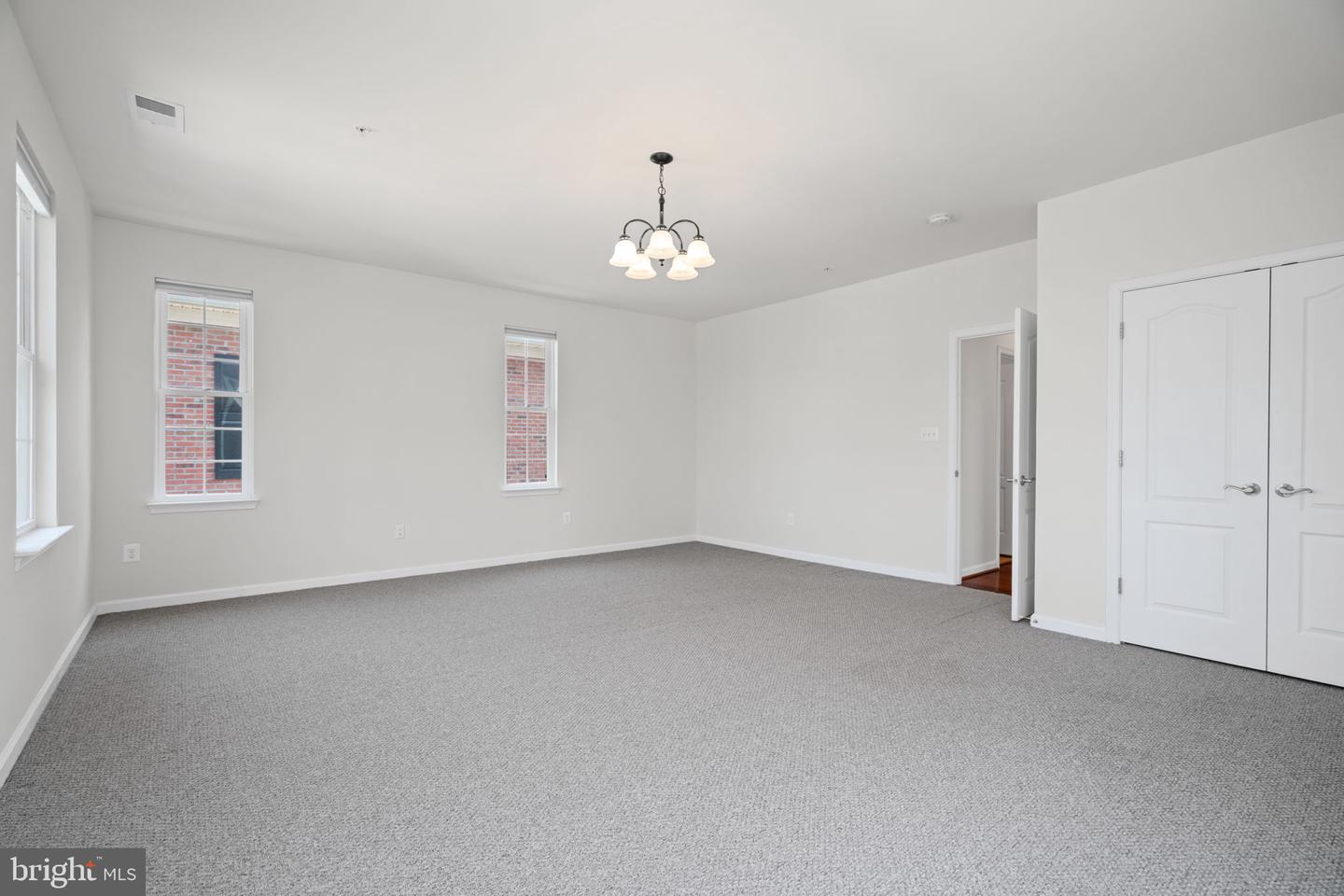 44099 PEIROSA TER, CHANTILLY, Virginia 20152, 4 Bedrooms Bedrooms, ,2 BathroomsBathrooms,Residential,For sale,44099 PEIROSA TER,VALO2098038 MLS # VALO2098038