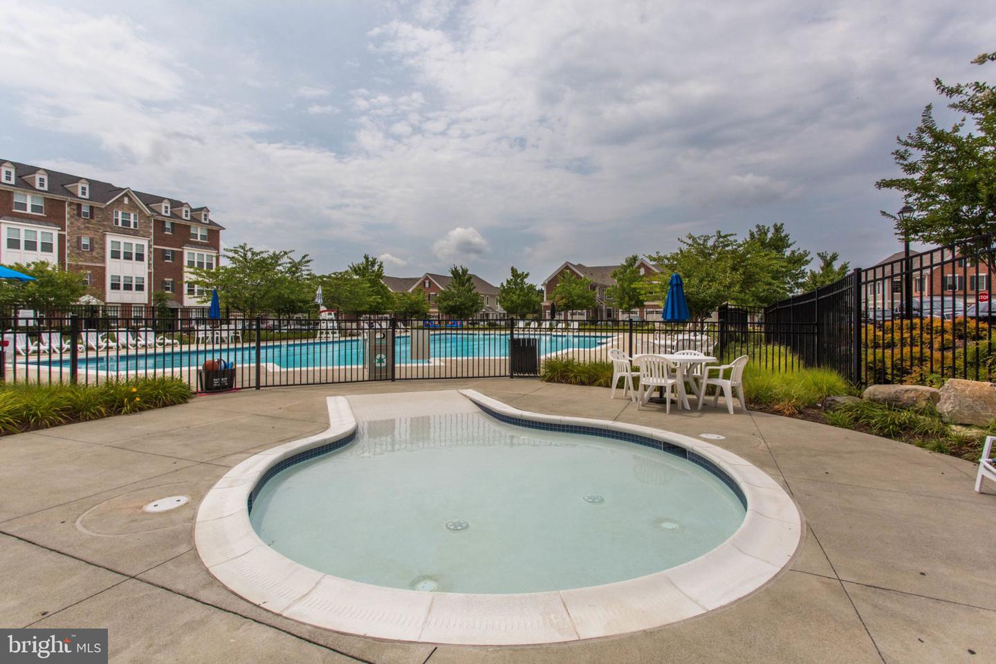 44099 PEIROSA TER, CHANTILLY, Virginia 20152, 4 Bedrooms Bedrooms, ,2 BathroomsBathrooms,Residential,For sale,44099 PEIROSA TER,VALO2098038 MLS # VALO2098038