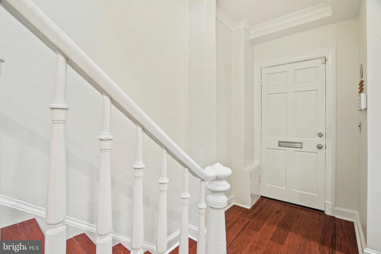 531 10TH ST SE, WASHINGTON, District Of Columbia 20003, 3 Bedrooms Bedrooms, ,1 BathroomBathrooms,Residential,For sale,531 10TH ST SE,DCDC2202804 MLS # DCDC2202804