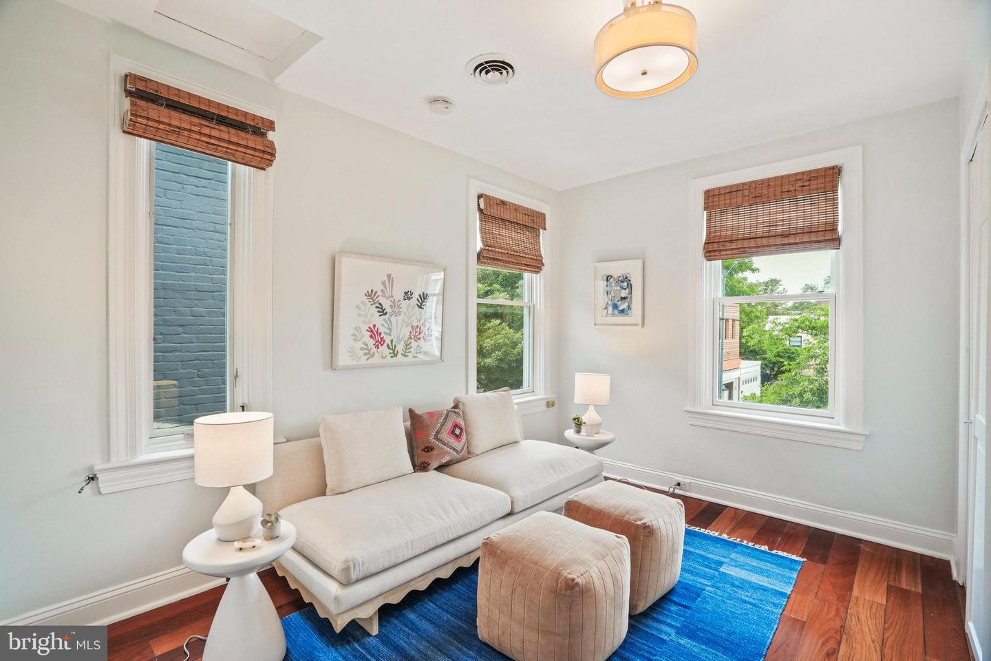 531 10TH ST SE, WASHINGTON, District Of Columbia 20003, 3 Bedrooms Bedrooms, ,1 BathroomBathrooms,Residential,For sale,531 10TH ST SE,DCDC2202804 MLS # DCDC2202804