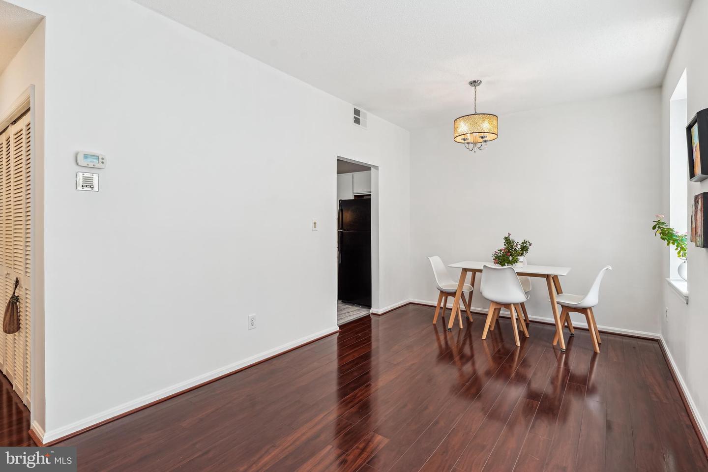 2630 ADAMS MILL RD NW #302, WASHINGTON, District Of Columbia 20009, 1 Bedroom Bedrooms, ,1 BathroomBathrooms,Residential,For sale,2630 ADAMS MILL RD NW #302,DCDC2202592 MLS # DCDC2202592