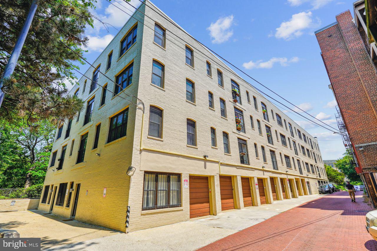 2630 ADAMS MILL RD NW #302, WASHINGTON, District Of Columbia 20009, 1 Bedroom Bedrooms, ,1 BathroomBathrooms,Residential,For sale,2630 ADAMS MILL RD NW #302,DCDC2202592 MLS # DCDC2202592