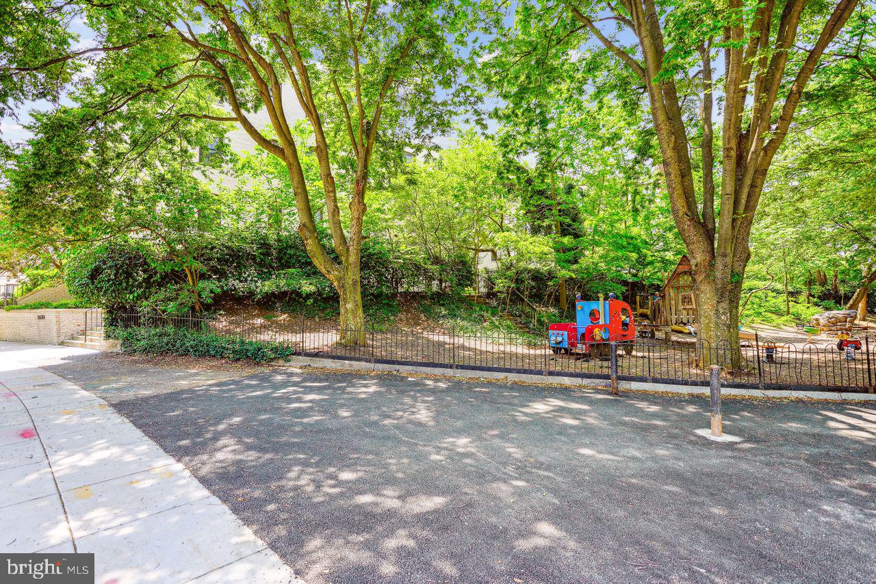 2630 ADAMS MILL RD NW #302, WASHINGTON, District Of Columbia 20009, 1 Bedroom Bedrooms, ,1 BathroomBathrooms,Residential,For sale,2630 ADAMS MILL RD NW #302,DCDC2202592 MLS # DCDC2202592