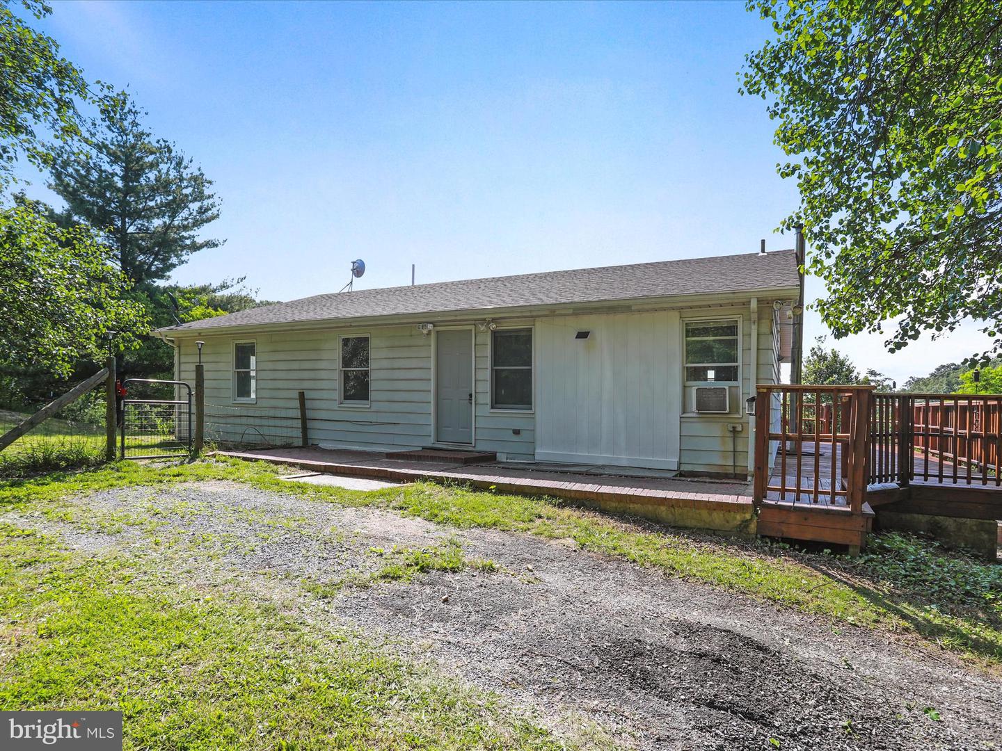 120 OMPS RD, CROSS JUNCTION, Virginia 22625, 3 Bedrooms Bedrooms, ,2 BathroomsBathrooms,Residential,For sale,120 OMPS RD,VAFV2034456 MLS # VAFV2034456