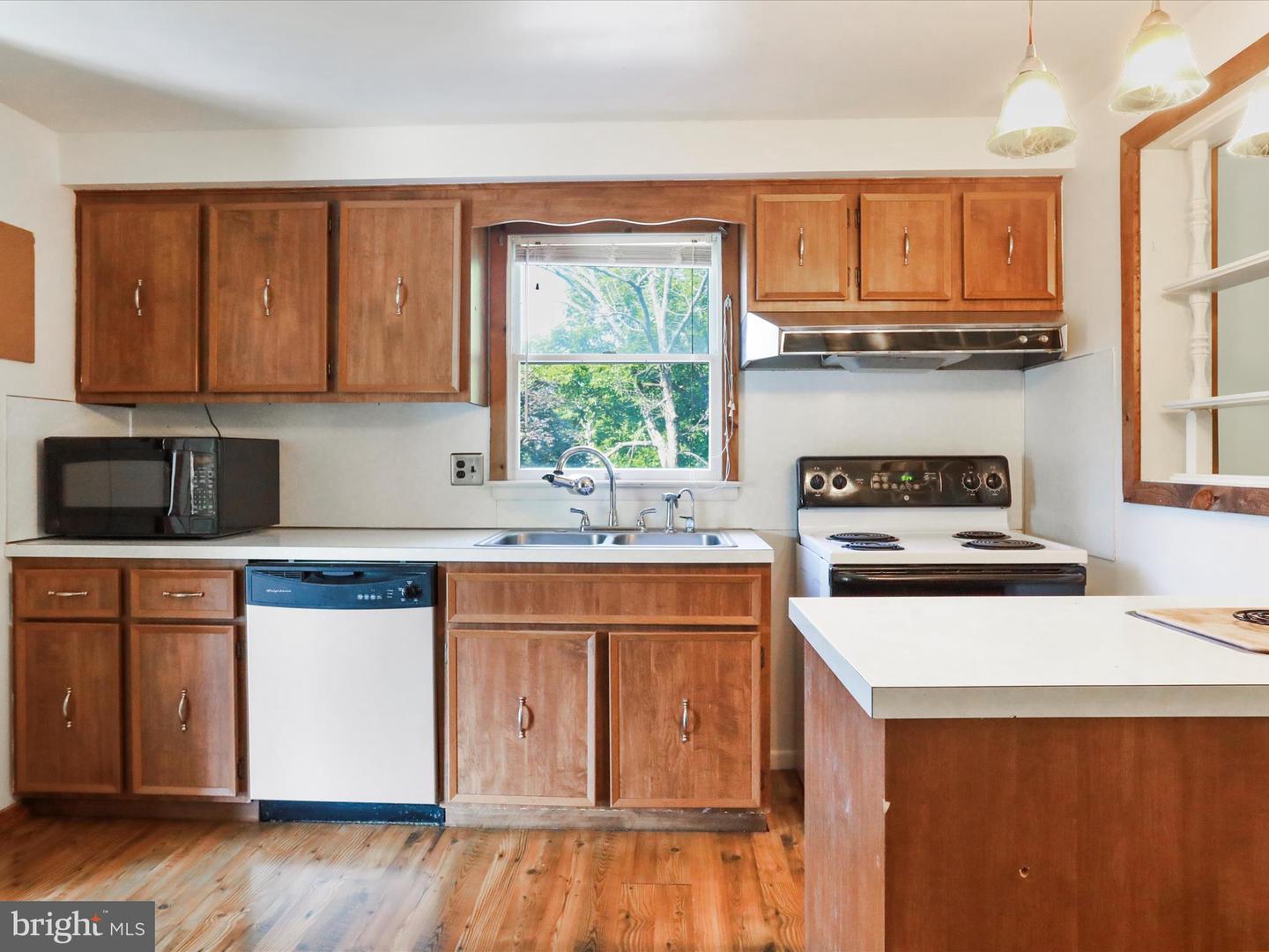 120 OMPS RD, CROSS JUNCTION, Virginia 22625, 3 Bedrooms Bedrooms, ,2 BathroomsBathrooms,Residential,For sale,120 OMPS RD,VAFV2034456 MLS # VAFV2034456