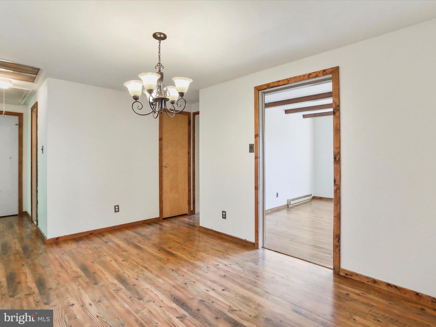 120 OMPS RD, CROSS JUNCTION, Virginia 22625, 3 Bedrooms Bedrooms, ,2 BathroomsBathrooms,Residential,For sale,120 OMPS RD,VAFV2034456 MLS # VAFV2034456