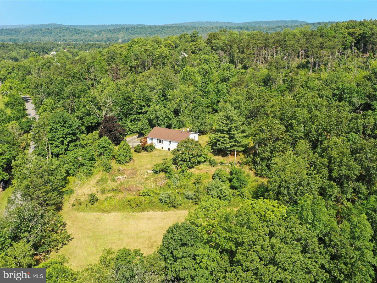 120 OMPS RD, CROSS JUNCTION, Virginia 22625, 3 Bedrooms Bedrooms, ,2 BathroomsBathrooms,Residential,For sale,120 OMPS RD,VAFV2034456 MLS # VAFV2034456